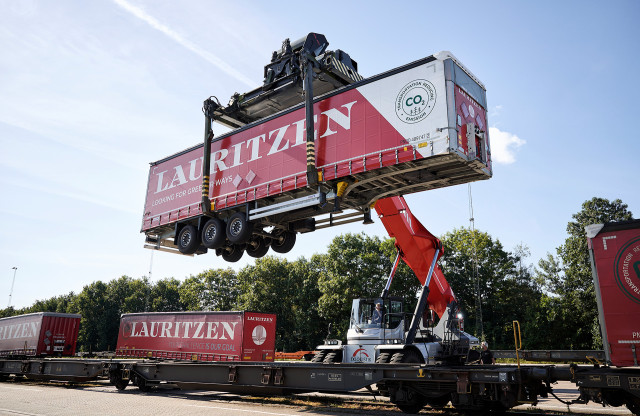 jut trailer tog Lauritzen Padborg 1920x1280